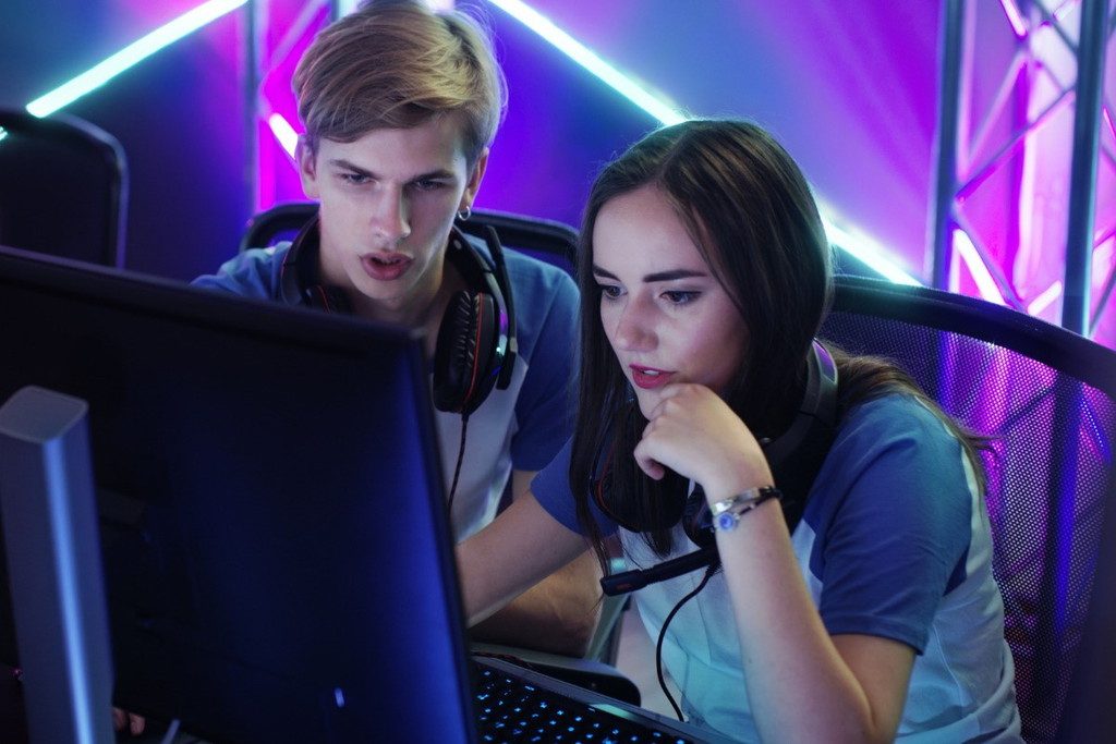 Gaming chat apps