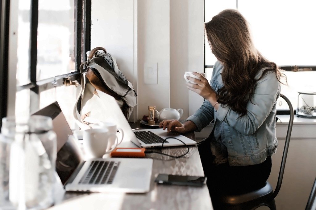 How to Start a Freelancing Business While Working Full Time - 49
