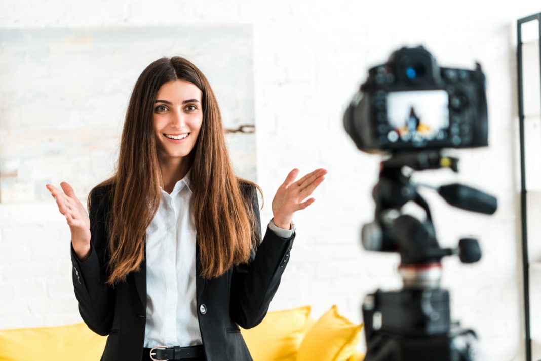 4 Tips for Video Blogging Success That You Must Follow