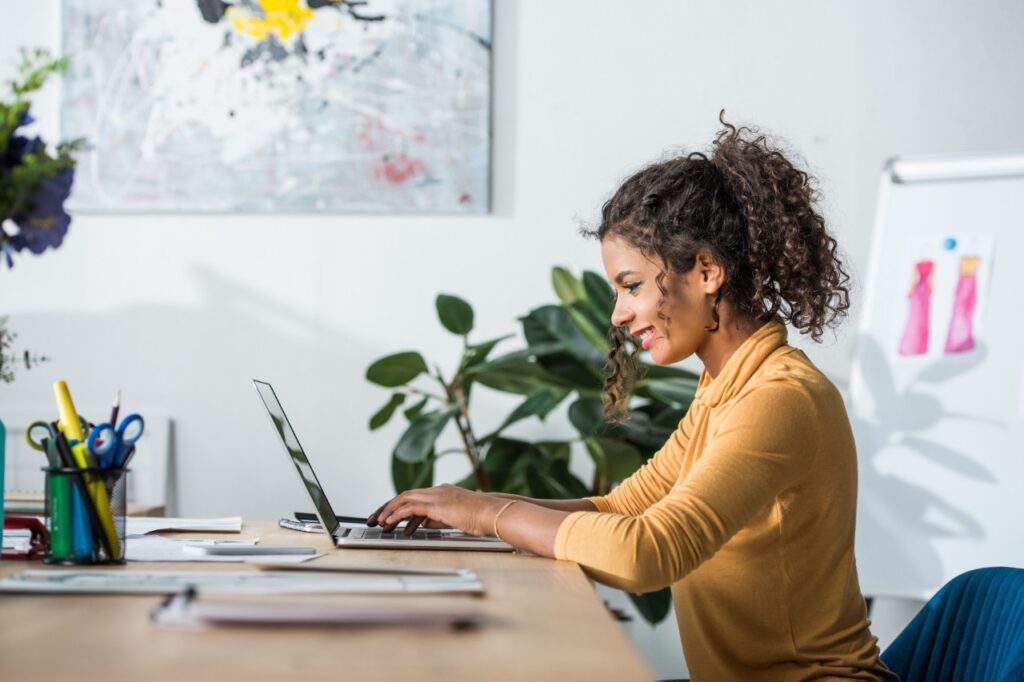 How to sell training course online